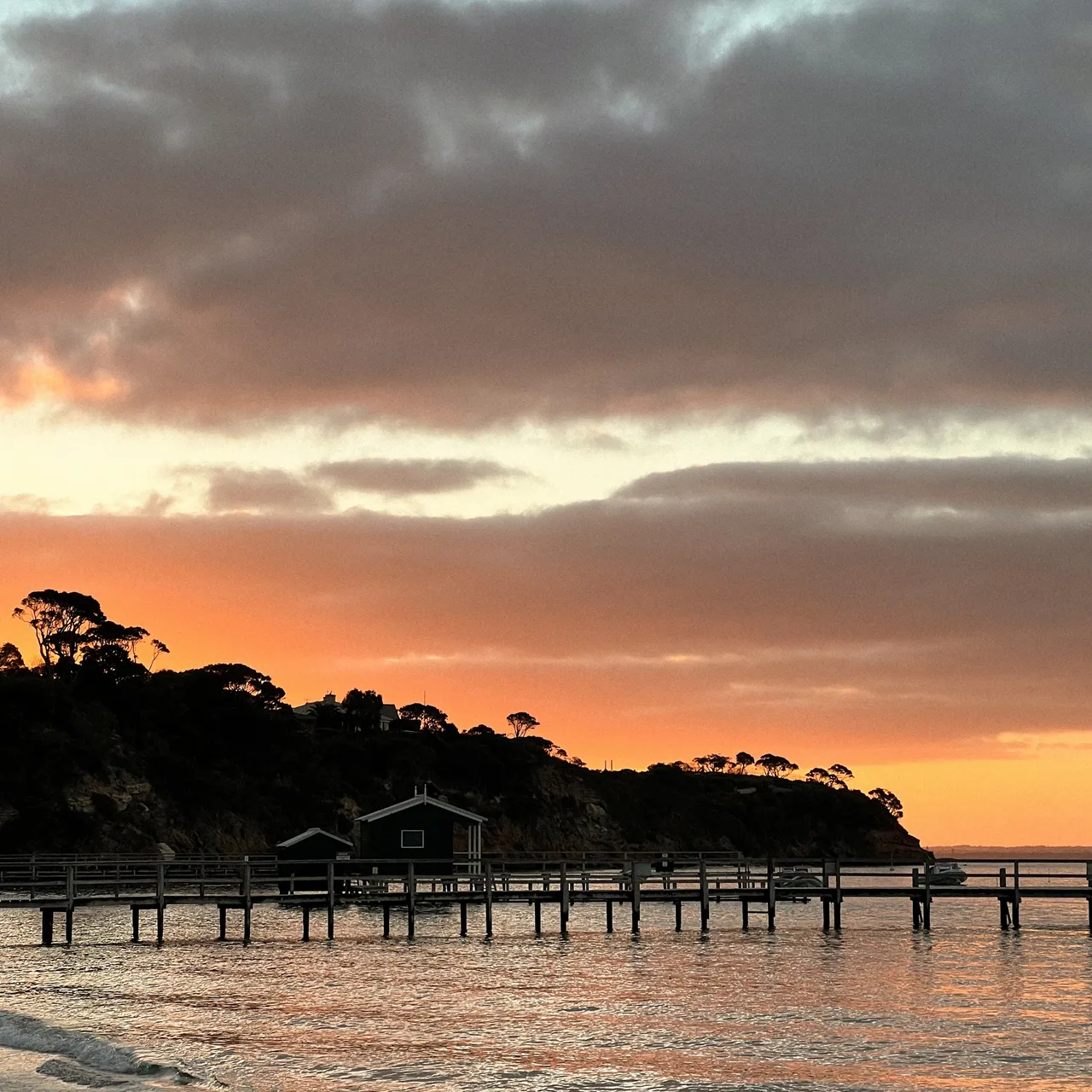 The Sunset Drink: Where to Watch the Light Drop on the Peninsula