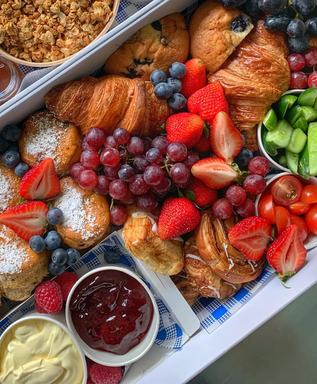 Breakfast Before the Crowds: Four Peninsula Mornings