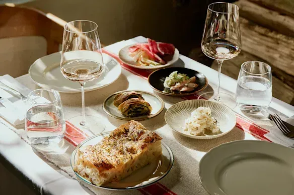 The Long Lunch: Why the Mornington Peninsula Does Sunday Better Than Anywhere in Victoria