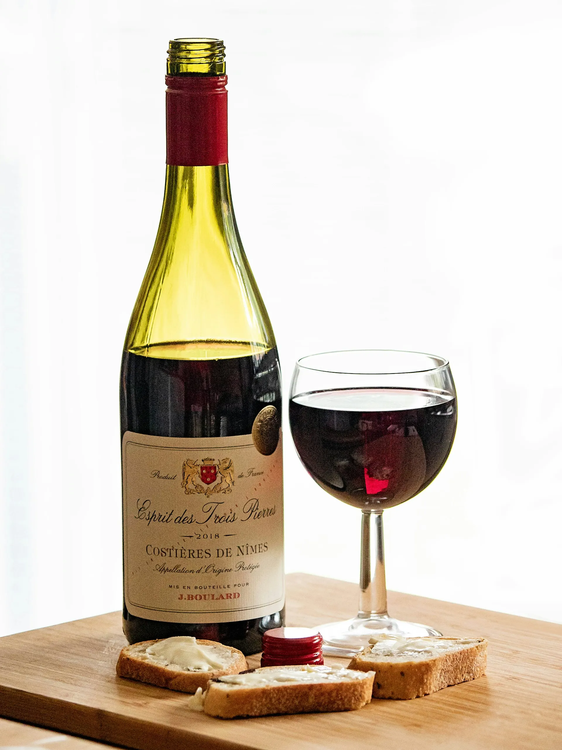 Boutique cellar door tasting on the Mornington Peninsula — Amour of the Grape intimate wine tour